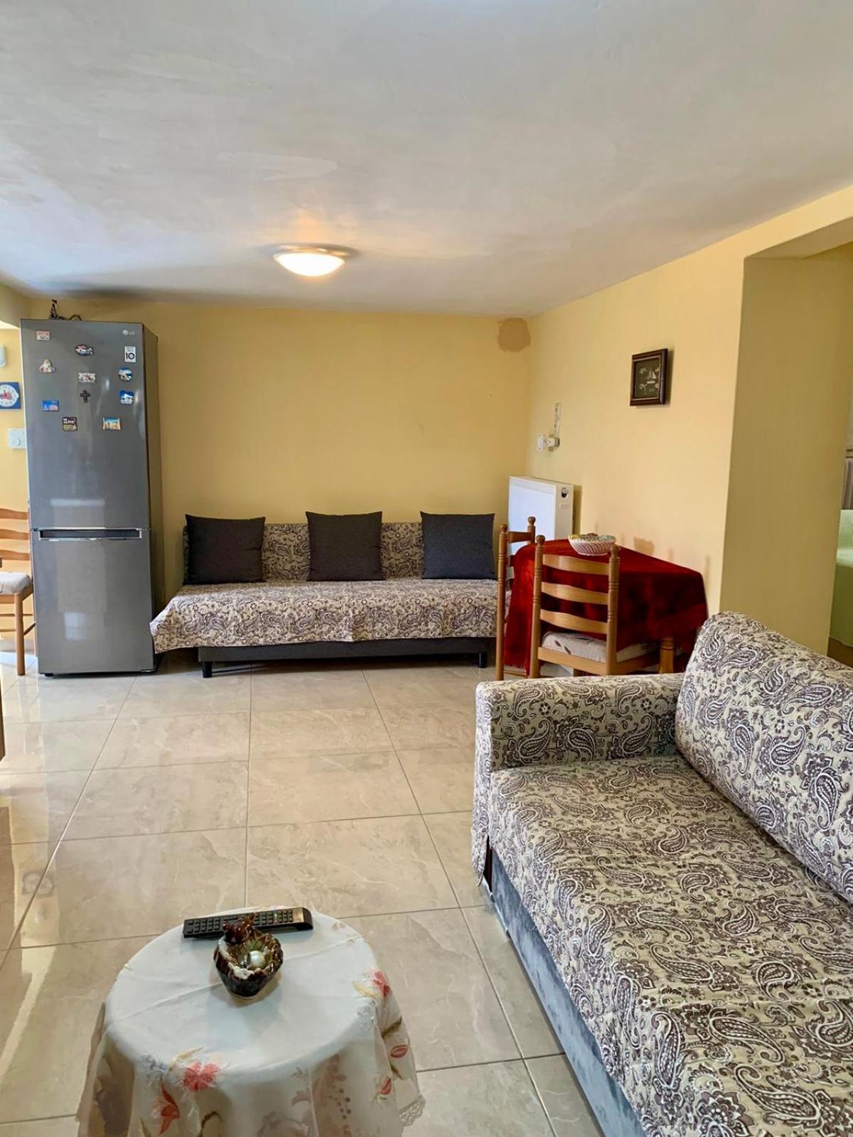 Sofia'S Seaview Villa Near Airport And Beach Артеміда Екстер'єр фото