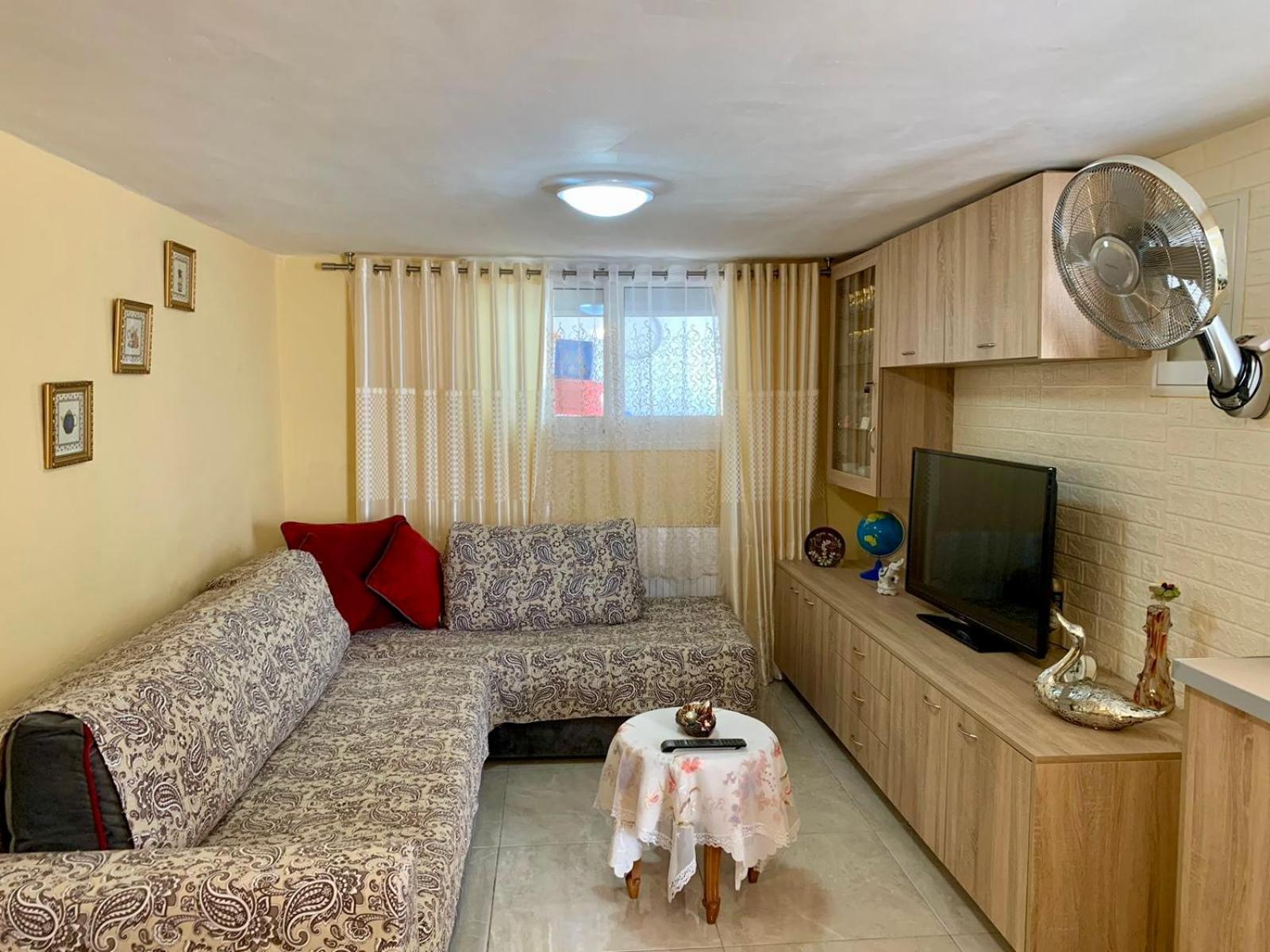 Sofia'S Seaview Villa Near Airport And Beach Артеміда Екстер'єр фото