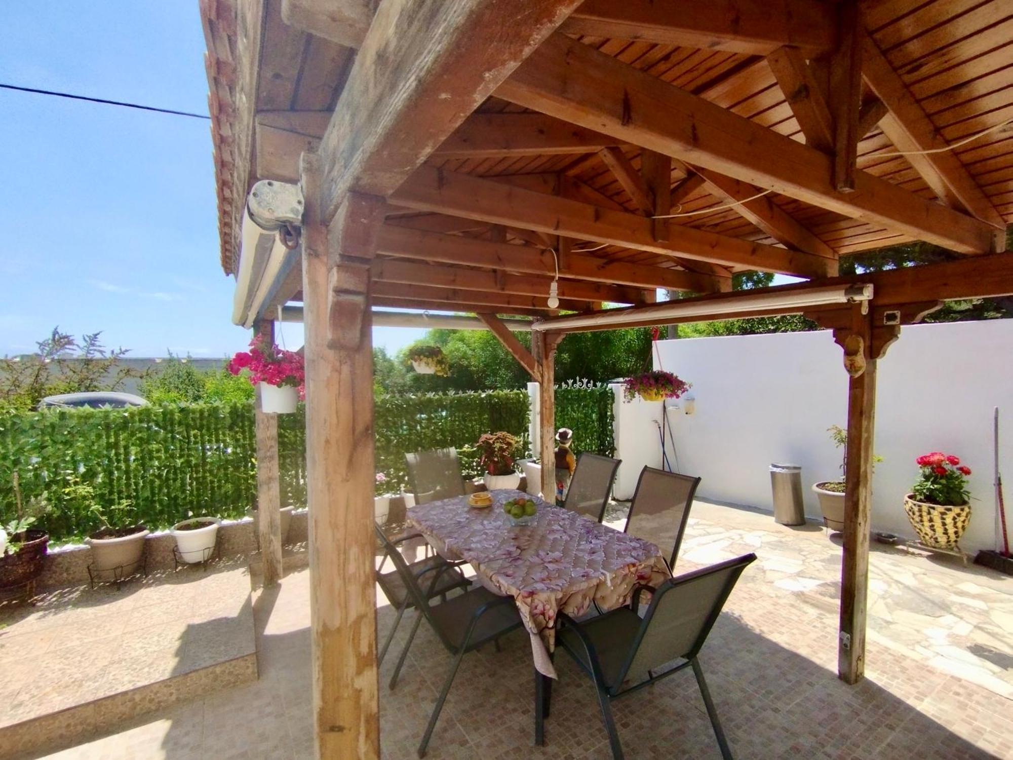 Sofia'S Seaview Villa Near Airport And Beach Артеміда Екстер'єр фото
